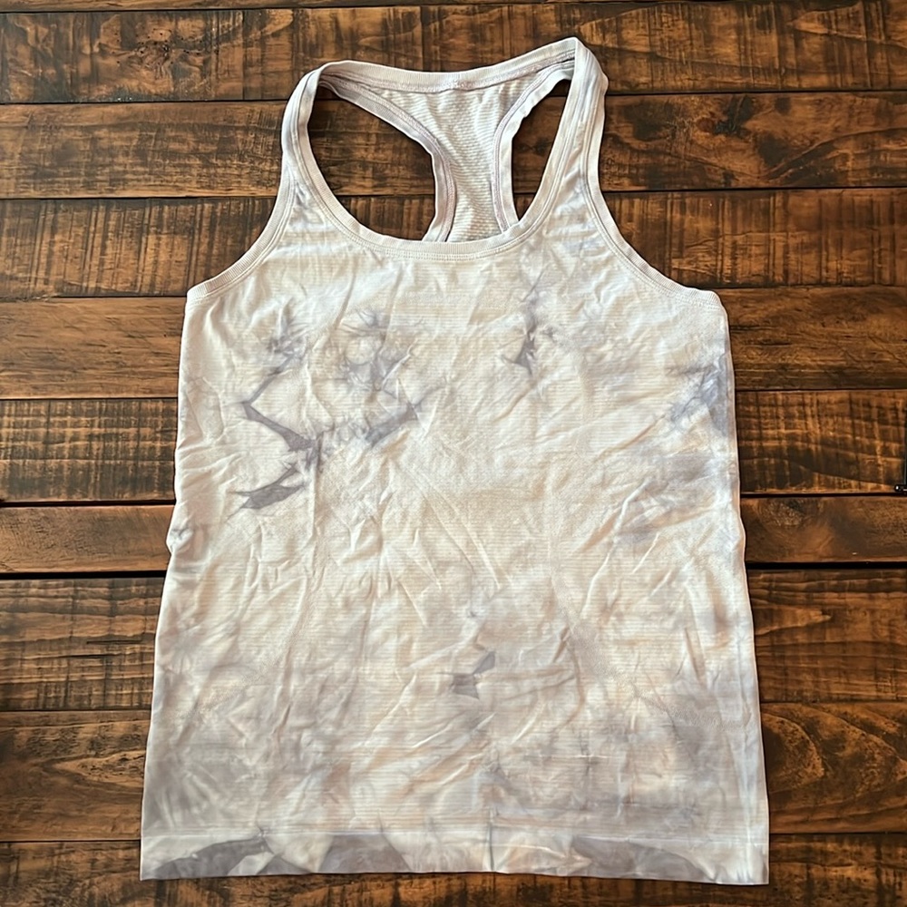Lululemon workout tank top size 10